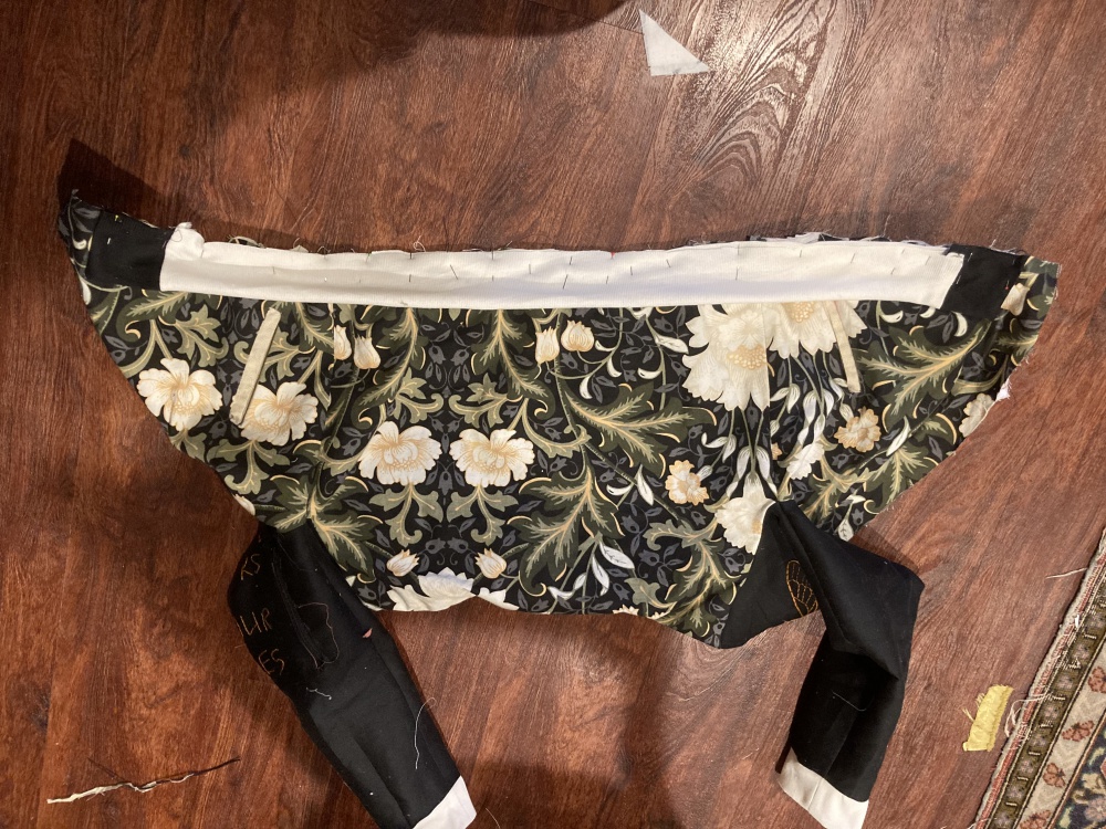 Waistband pinned